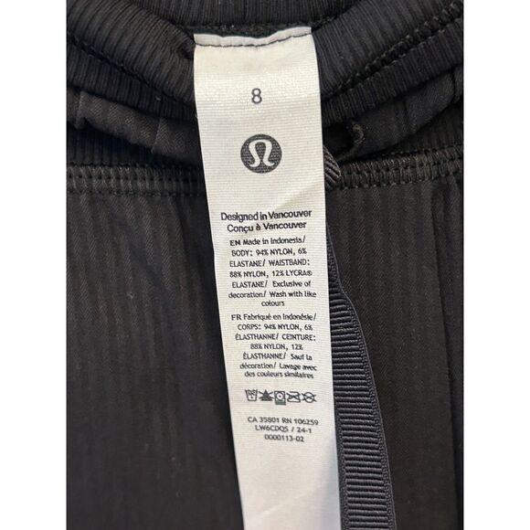 NEW Lululemon Dance Studio Mid-Rise Cropped black  Pant Size 8 AUTHENTIC - Picture 7 of 7